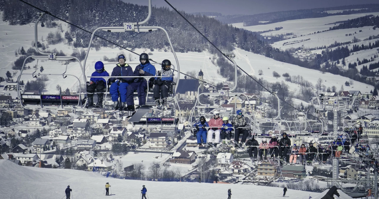  Alternatywa dla drogiego Zakopanego. Małe miasteczko to dla narciarzy raj