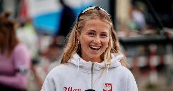 Ewa Lewandowska, tegoroczna mistrzyni świata i mistrzyni Europy w klasie 29er, została nominowana do prestiżowego tytułu "Young World Sailor of the Year" w plebiscycie Światowej Federacji Żeglarskiej. Sterniczka z Trójmiasta od kilku lat uznawana jest za jedną z najlepszych żeglarek młodego pokolenia na świecie. Do wygranej potrzebuje głosów. 