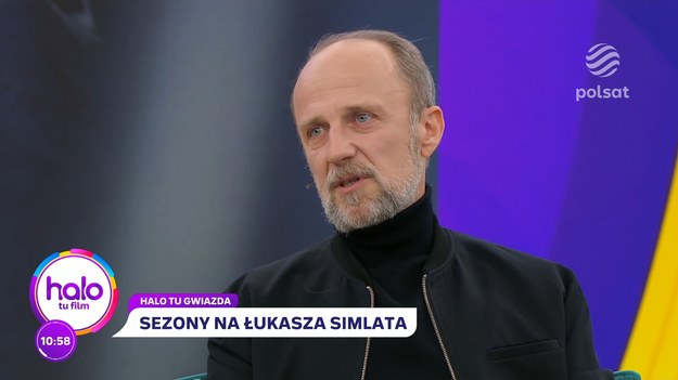 Łukasz Simlat jest etatowym aktorem teatralnym, ale coraz częściej widujemy go też na wielkim i małym ekranie. W “halo tu polsat” wyznał, że świat teatru, który jest tłem filmu “Sezony”, kompletnie różni się od rzeczywistości filmowej. Powiedział też, jakie role lubi najbardziej, a których się boi i dlaczego.