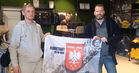 W sobotę w Bredzie rozegra się mecz okolicznościowy między NAC Breda a RKC Waalwijk z okazji wyzwolenia Bredy przez żołnierzy generała Maczka. Sygnał do rozpoczęcia meczu da konięciem piłki kpt. Eugeniusz Niedzielski weteran 1. Dywizji Pancernej. Piłkarze NAC Breda zagrają w specjalnych okolicznościowych podkoszulkach na których widnieje zdjęcie z meczu z 1945 roku, który rozegrali żołnierze gen. Maczka z piłkarzami klubu Bredy. A na trybunach zostanie rozpostarty największy w historii stadionu miasta baner z podziękowaniem dla żołnierzy Maczka.