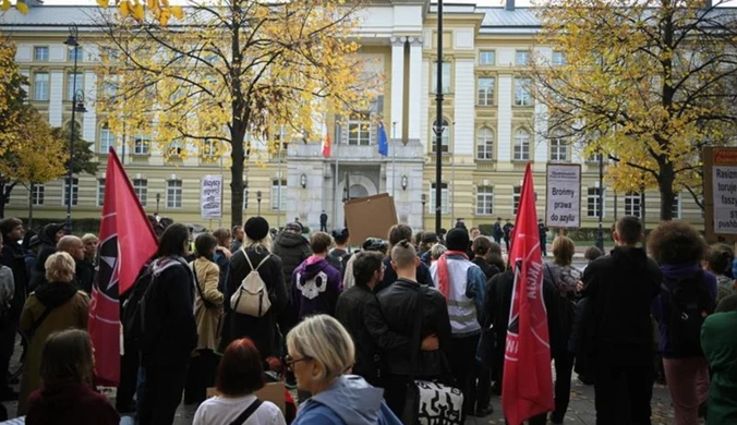 Protest przed kancelarią premiera. "Straszenie migracją wzmacnia Białoruś"