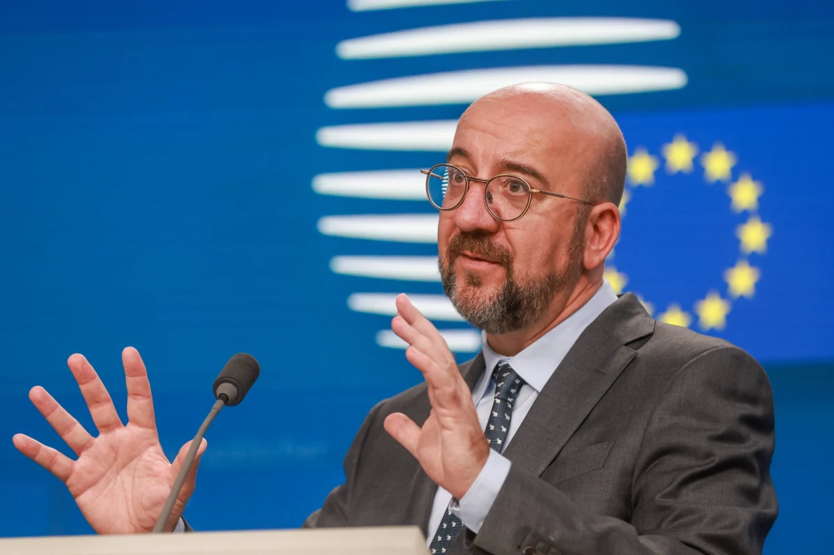 Charles Michel - przewodniczący Rady Europejskiej - poinformował, że na szczycie 8 listopada w Budapeszcie szefowie państw UE zajmą się sytuacją w Gruzji związaną z wyborami parlamentarnymi w kraju.
