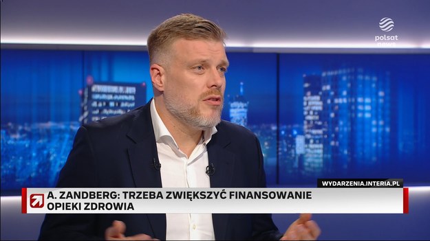 W programie "Gość Wydarzeń" lider partii Razem zwrócił uwagę na przyszłoroczny budżet. - Jak nie będziemy inwestować pieniędzy z budżetu w rozwój, naukę, to skończy się tak, że gospodarka będzie rosła coraz wolniej, aż w końcu stanie - mówił w rozmowie z Grzegorzem Kępką. Zandberg przyznał, że jest "rozczarowany budżetem przyniesionym do Sejmu przez rząd".

