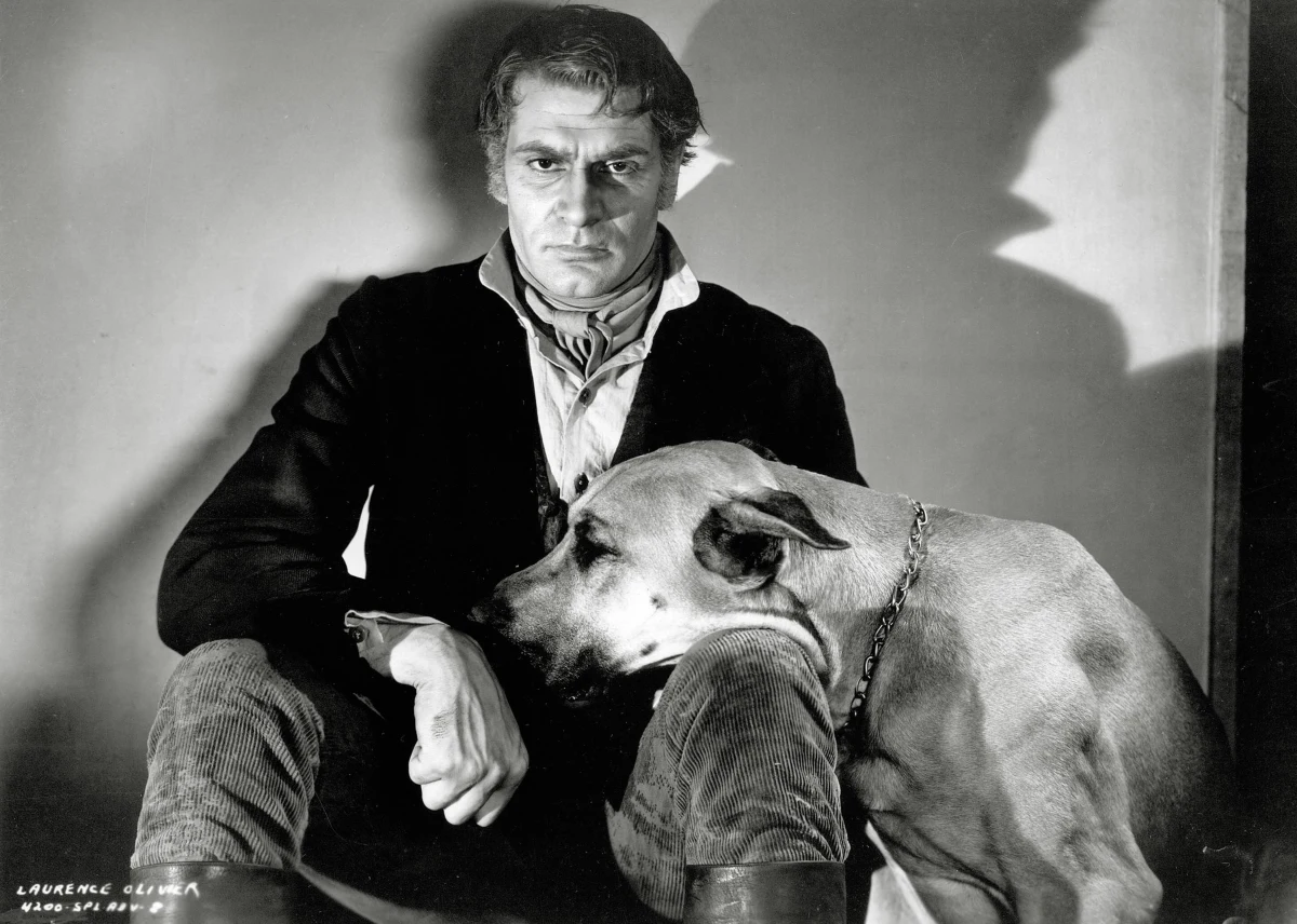 Ponad 350 rekwizytów, należących do legendarnego brytyjskiego aktora Laurence'a Oliviera, zostanie wystawionych na aukcji. Szykuje się niezła gratka dla kolekcjonerów. 
