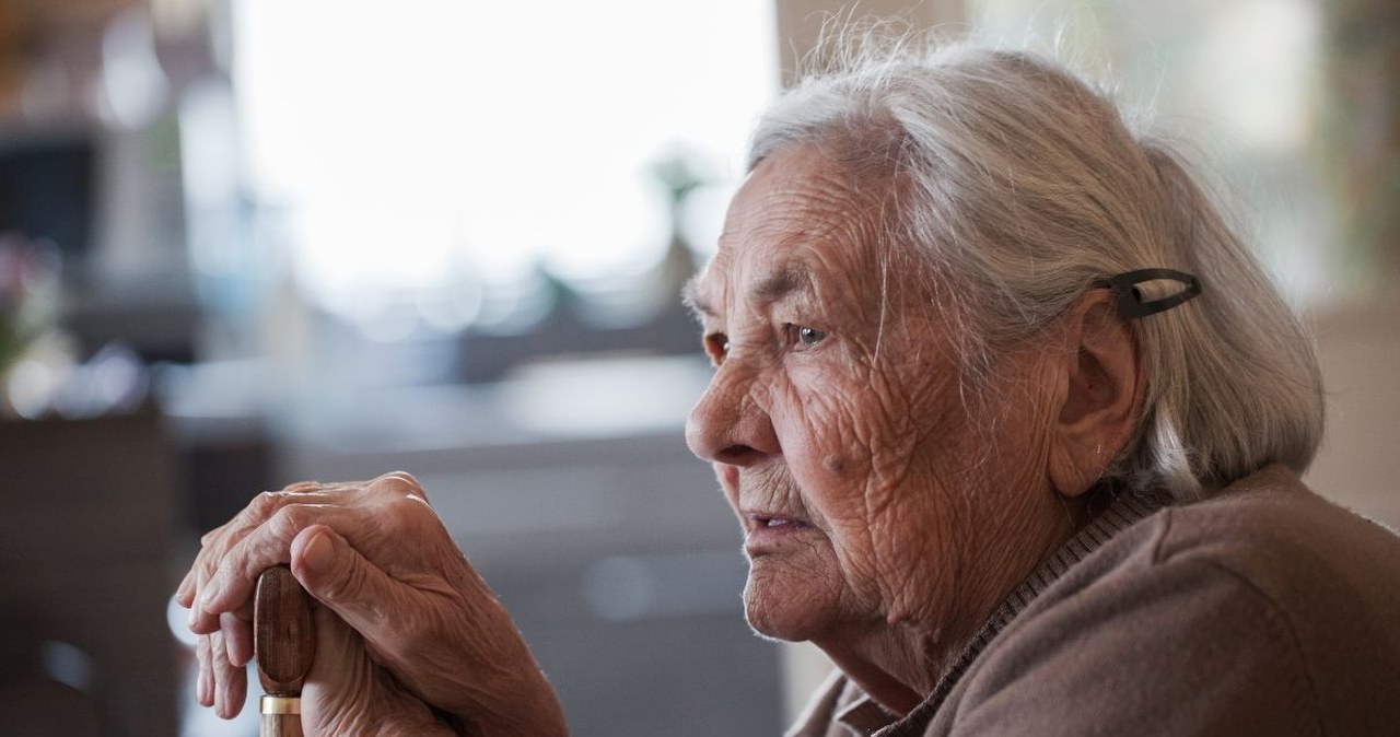 Zła wiadomość dla emerytów. Od kwietnia mogą stracić choćby kilkaset złotych