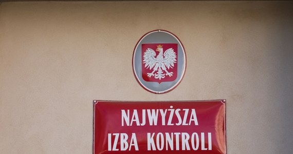 "Śledzę cię, dopadnę i rozszarpię" - takie między innymi słowa - jak dowiedział się reporter RMF FM - usłyszeli przez telefon kontrolerzy Najwyższej Izby Kontroli zajmujący się aferą Funduszu Sprawiedliwości i Fundacją Profeto księdza Michała O. Zawiadomienie w tej sprawie trafiło już do prokuratury. 