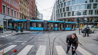 "Kompletny chaos" w Oslo. Rozpędzony tramwaj wjechał w budynek