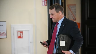 Sikorski czy Trzaskowski? Minister wprost o wewnętrznych sondażach