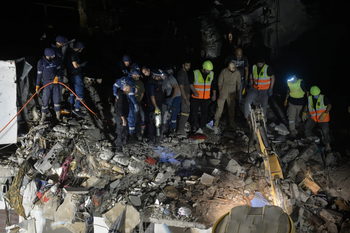 Atak izraelskich sił powietrznych na miasto Sarafand, położone na południowym zachodzie Libanu około 60 km od Bejrutu. Zginęło co najmniej 10 osób.