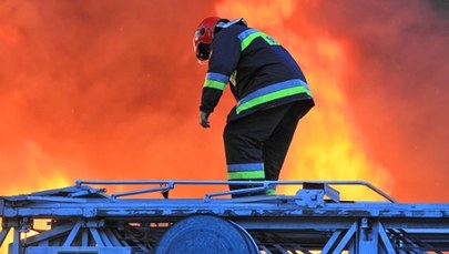 Pożar kamienicy w Zabrzu. Pięć osób, w tym dzieci, w szpitalu