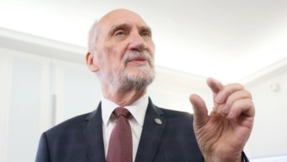 Macierewicz o raporcie Kosiniaka-Kamysza: Polacy mają nie znać prawdy