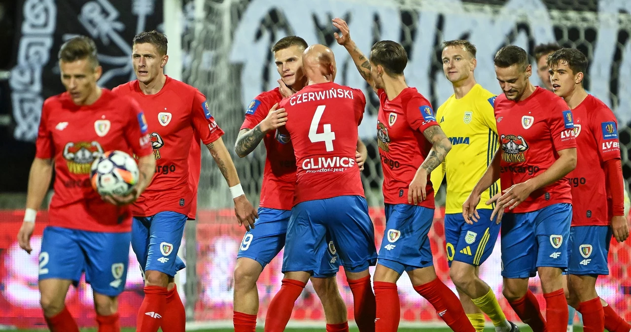 Piast Gliwice okazał się lepszy od Arki Gdynia w meczu 1/16 finału Pucharu Polski