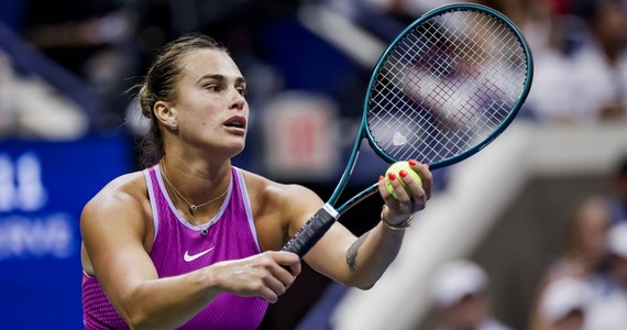 "Aryna Sabalenka jest faworytką numer jeden do wygrania turnieju WTA Finals, bo to jest najlepsza tenisistka tego sezonu. Czy kibicom polskim się to podoba, czy nie" - mówi ekspert i komentator tenisa w Eurosporcie Marek Furjan w rozmowie z Cezarym Dziwiszkiem z redakcji sportowej RMF FM. Turniej WTA Finals w Rijadzie startuje w sobotę. Iga Świątek przystąpi do niego po najdłuższej przerwie w zawodowej karierze i z nowym trenerem - Wimem Fisettem.