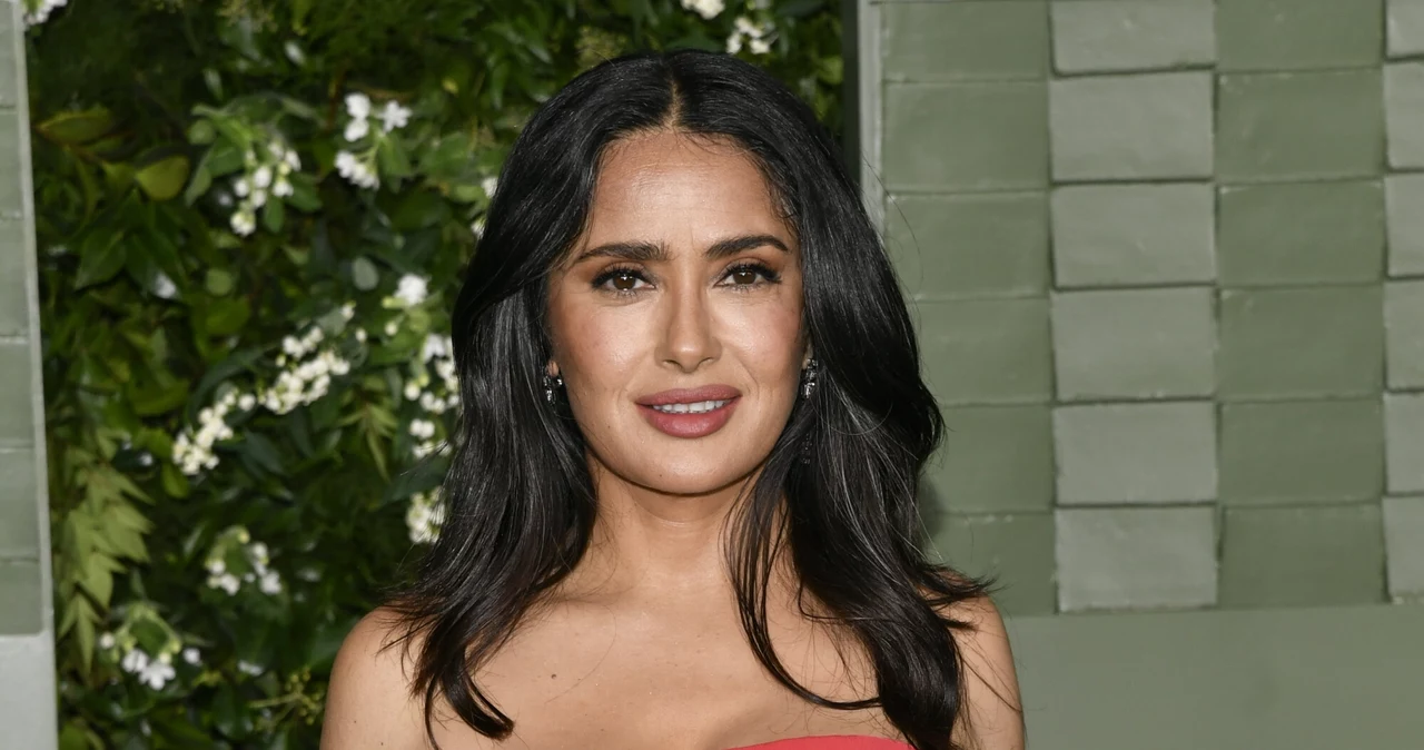  Salma Hayek zachwyciła na gali w Nowym Jorku. Zjawiskowa kreacja