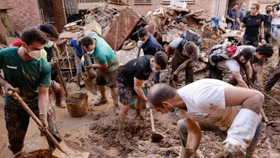 ​Powódź w Hiszpanii. Kobieta trzy dni była uwięziona w aucie