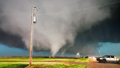 ​Tornada przeszły przez Oklahomę. Kilkunastu rannych, 100 domów zniszczonych