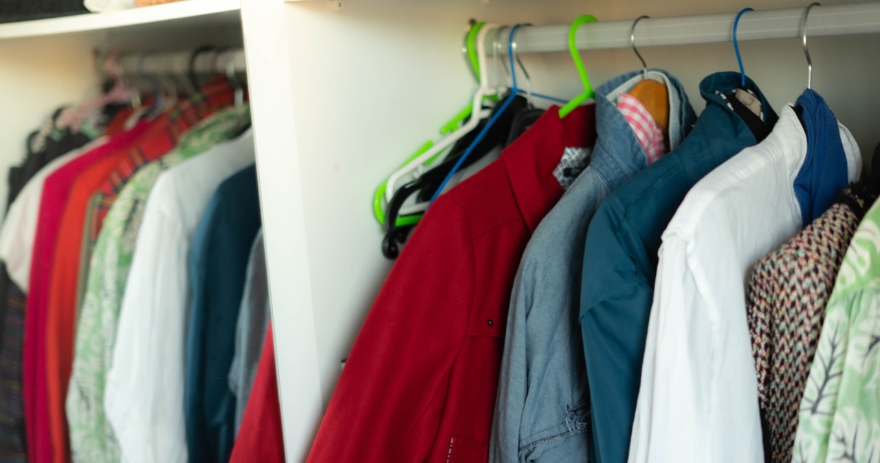 Zmiel i włóż do szafy. Zapomnisz o wilgoci i zapachu stęchlizny