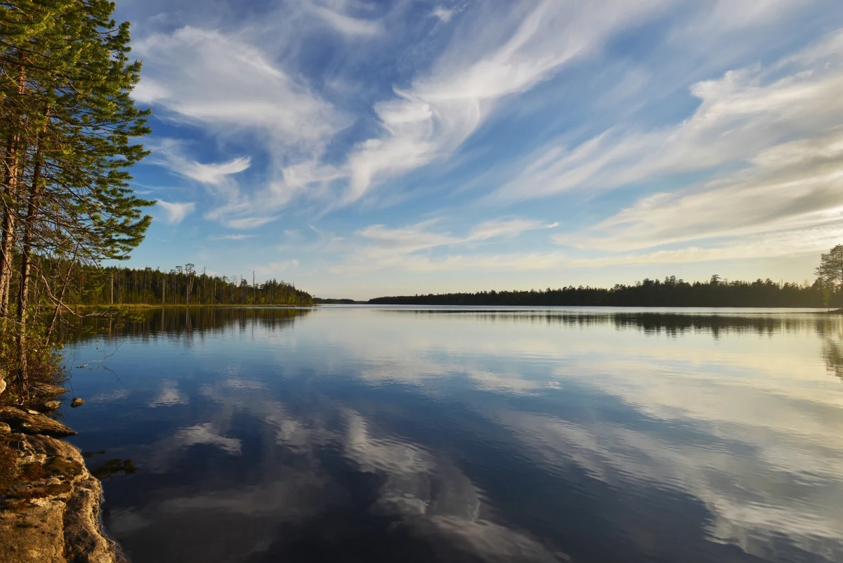 W Karelii w jeziorze Siegoziero w Rosji znaleziono ciało uczestnika wojny na Ukrainie Andrieja Tkaczenki. Mężczyzna niegdyś był blisko powiązany z założycielem grupy Wagnera, nieżyjącym Jewgienijem Prigożynem - poinformowała lokalna prasa, na którą powołuje się portal Moscow Times.