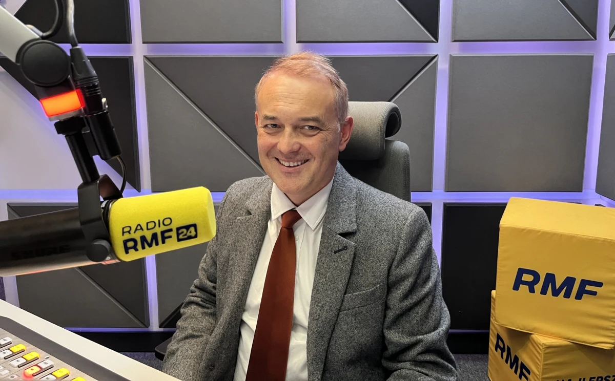 "Zgadzam się, że są to historyczne wybory, ponieważ polaryzacja w Stanach Zjednoczonych jest większa niż w ostatnich dekadach. (…) Mamy do czynienia z sytuacją, w której Amerykanie są swoim krajem rozczarowani. To znajduje wyraz w tym, jak te wybory przebiegają, a także w tym, co się działo kilka lat temu, kiedy zakwestionowano wynik wyborczy. To są także wybory, które w pewnym sensie określą przyszłość Ameryki" - mówił w rozmowie z Piotrem Salakiem podczas Amerykańskiego Wieczoru Wyborczego w Radiu RMF24 dr Marcin Fatalski, amerykanista z Uniwersytetu Jagiellońskiego w Krakowie.