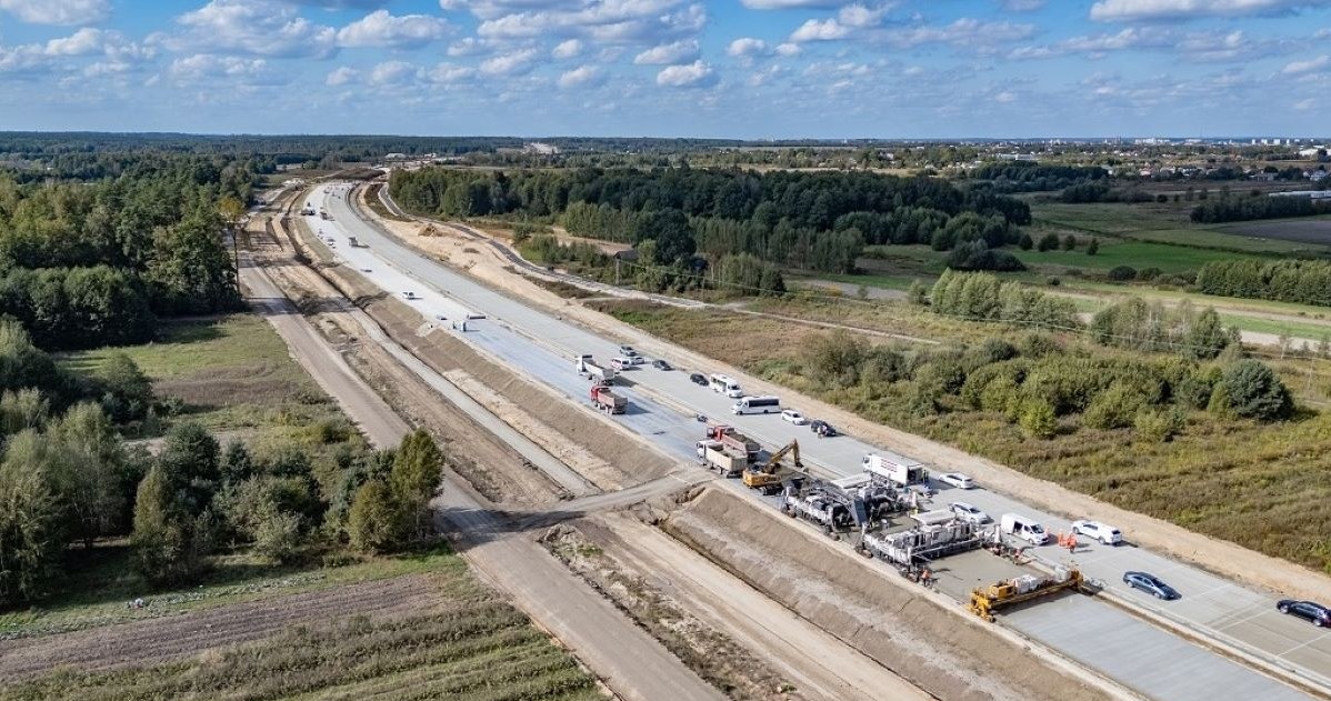 Autostrada, będzie, pierwszą, tego, typu, drogą, Polsce, niskoemisyjną, nawierzchnią, Ponadto, zdaniem, wykonawcy, nowa, technol Autostrada 2 będzie pierwsza w Polsce. Obniży CO2 i rachunki za prąd