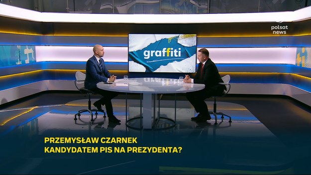 Prowadzący "Graffiti" Marcin Fijołek, nawiązując do przyszłorocznych wyborów prezydenckich w Polsce oraz pojawiającym się na giełdzie "kandydatów na kandydatów" PiS na prezydenta, zapytał Przemysława Czarnka, czy czuje się "polskim Trumpem".- Zobaczcie państwo jak się nawet ubrałem: czerwony krawat na białej koszuli i czarna marynarka - powiedział poseł PiS. - Donald Trump w wersji polskiej? - dopytał prowadzący. - Tak się złożyło - odparł polityk.