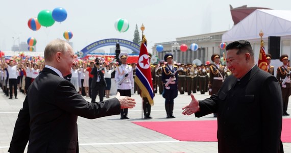 Korea Południowa nie wyklucza bezpośrednich dostaw broni do Ukrainy - poinformował prezydent Jun Suk Jeol, cytowany przez agencję Yonhap. Zaznaczył, że pozwolenie północnokoreańskim wojskom na zdobycie doświadczenia bojowego może zagrozić bezpieczeństwu jego kraju.