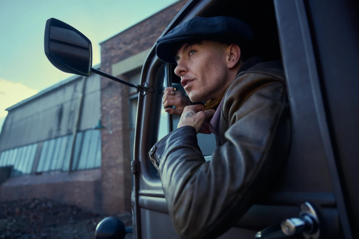 W Wielkiej Brytanii ruszyły zdjęcia do "Peaky Blinders". To będzie filmowy spin-off serialu. Cillian Murphy ponownie pojawi się na ekranie jako Tommy Shelby. Film powstanie we współpracy z BBC Film.