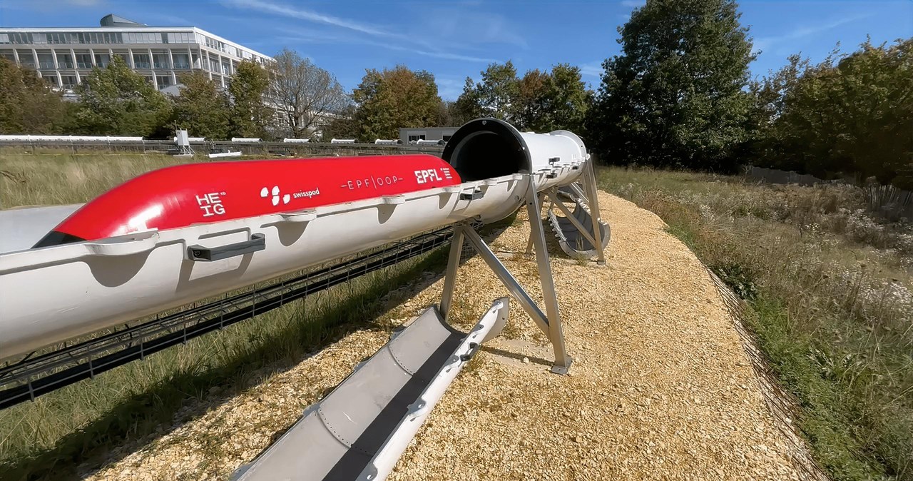 Choć, Hyperloop, pomysł, rodem, 2016, roku, ostatnie, doniesienia, Szwajcarii, sugerują, technologia, została, całkowicie, zapom Nawet PKP go prześcignie. Czy Hyperloop ma jeszcze przyszłość?