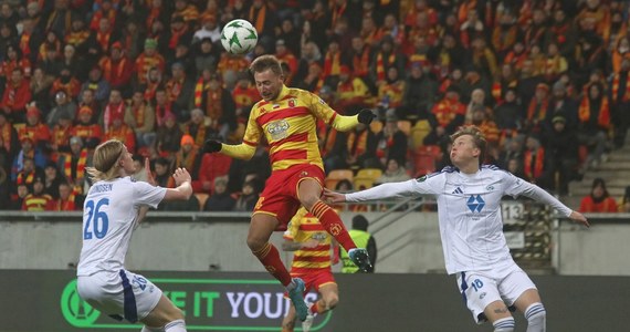 Jagiellonia Białystok wygrała u siebie z norweskim Molde FK 3:0 (1:0), w meczu trzeciej kolejki fazy ligowej piłkarskiej Ligi Konferencji. To trzecie zwycięstwo mistrzów Polski na tym etapie rozgrywek.