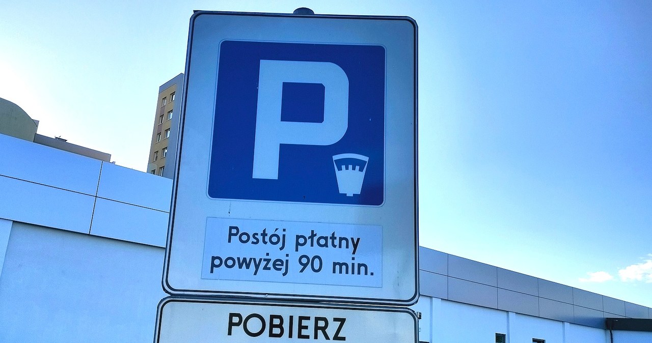 Pobierz, darmowy, bilet, Opłata, brak, biletu, Takie, tablice, często, spotkać, można, parkingach, Lidlem, Biedronką, Pobrania, Kara za brak biletu na parkingu? Prawnik z YT zdradza sposób