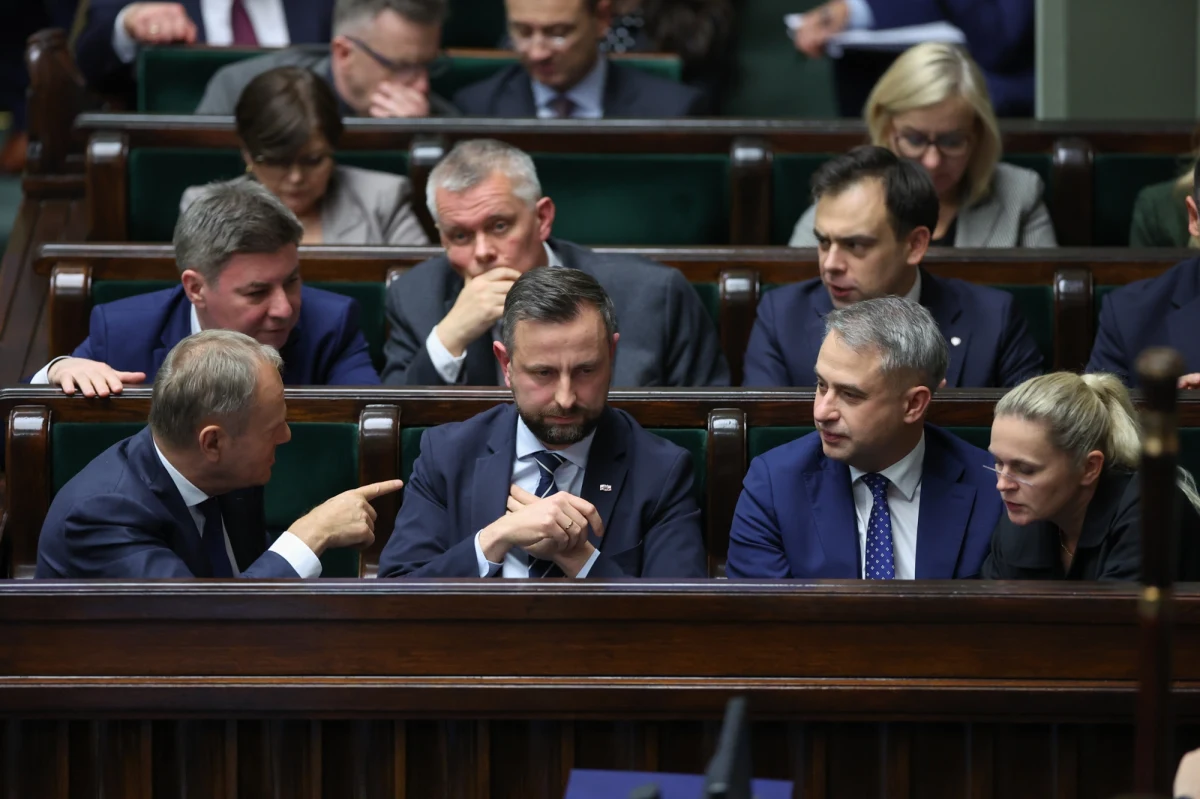 Sejm jednogłośnie uchwalił wraz z poprawkami ustawę o ochronie ludności i obronie cywilnej. Zakłada ona powstanie systemu ochrony ludności, który będzie mógł się przekształcić w obronę cywilną. Na realizację nowych rozwiązań rząd będzie przeznaczać rocznie nie mniej niż 0,3 proc. PKB.