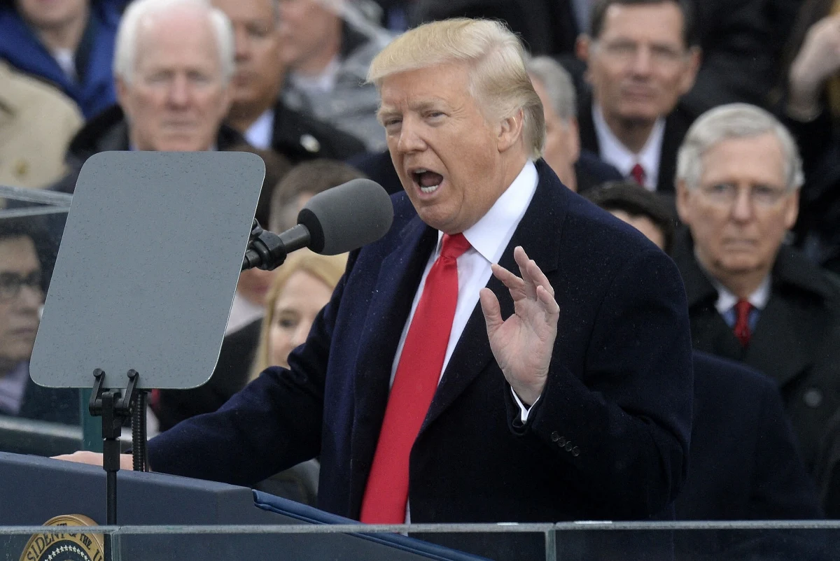 Departament Sprawiedliwości USA postawił zarzuty federalne trzem osobom, które miały planować zamach na Donalda Trumpa. Do zdarzenia miało dojść jeszcze przed wyborami prezydenckimi. Iran zabrał głos w tej sprawie.