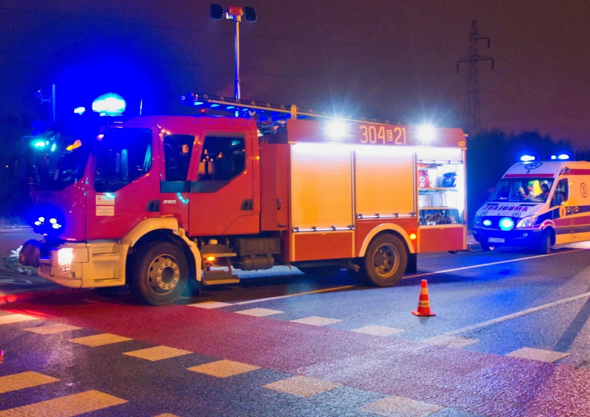 51 pacjentów ewakuowano w nocy z piątku na sobotę z powodu pożaru na oddziale nefrologii i transplantacji nerek szpitala wojewódzkiego przy ul. Arkońskiej w Szczecinie. Ogień szybko opanowano. Cztery osoby z personelu wymagały pomocy medycznej.