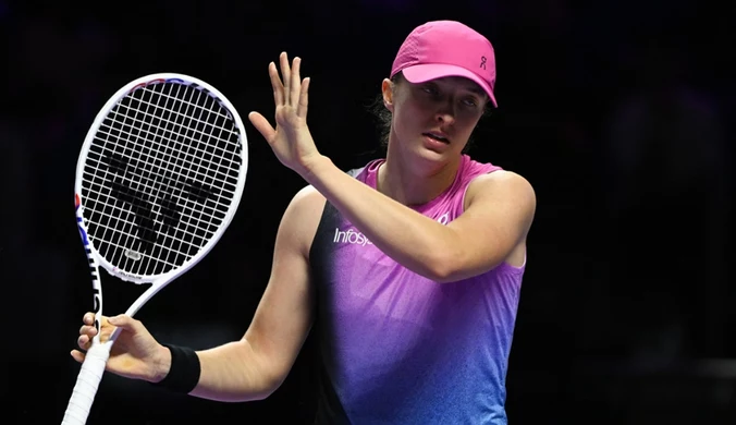 Zachowanie Świątek szeroko komentowane. Pretensje do sztabu po WTA Finals. "Dziwaczne"