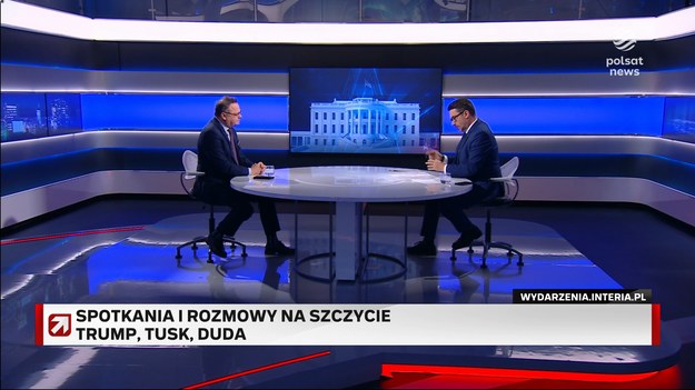 Grzegorz Kępka zapytał wiceministra w MSZ Andrzeja Szejnę, dlaczego Trump rozmawiał już z ponad 70 przywódcami z całego świata, ale nie z Tuskiem. - Nie wiem, czy pan premier zabiegał o to, aby w tak gorącym okresie kontaktować się z prezydentem-elektem - powiedział. - Wydaje mi się, że Donald Tusk przygotowuje się, aby być - mówię to w pewnej przenośni - prezydentem Unii Europejskiej. Za dwa miesiące stanie się przywódcą UE. To trochę inna odpowiedzialność - wyjaśnił wiceszef MSZ. Od 1 stycznia 2025 roku Polska obejmie prezydencję w Radzie Unii Europejskiej na okres sześciu miesięcy. Prowadzący zapytał, czy słowa Tuska sprzed roku - o zależności Trumpa od rosyjskich służb i o to, że został przez nie zwerbowany - to był błąd. - Proszę o to pytać pana premiera - odpowiedział wiceszef MSZ. - My mamy wiele wspólnych punktów do współpracy z USA – zaznaczył. Prowadzący zapytał wiceszefa MSZ o działanie europosła Dominika Tarczyńskiego, który przesłał do prezydenta-elekta Trumpa materiały z negatywnymi wypowiedziami rządzących na jego temat. - To jest polityka zagraniczna w stylu PiS, czyli na poziomie ściętej trawy - ocenił Szejna. - Nie przeceniałbym roli pana europosła. Trump nawet nie wie o jego istnieniu. Takie zachowanie jednak źle o Tarczyńskim świadczy - dodał.