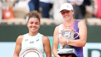 Sceny przed kamerami po WTA Finals.  Świątek nagle przerwała wywiad. Wszystko przez... pierogi