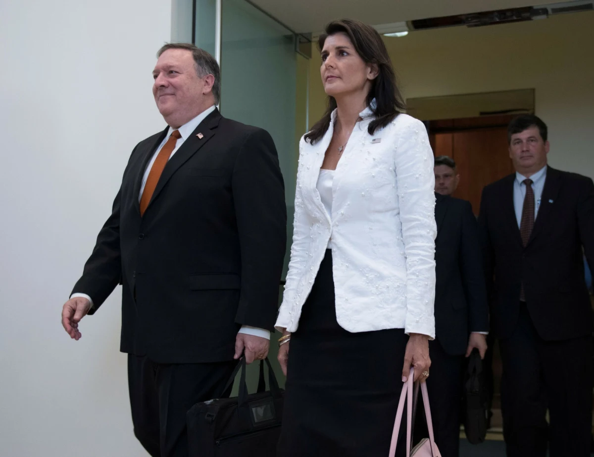Prezydent-elekt Donald Trump ogłosił w sobotę wieczorem, że nie zaprosi do nowej administracji swej rywalki o nominację prezydencką Partii Republikańskiej Nikki Haley i byłego sekretarza stanu Mike’a Pompeo. Kilka miesięcy temu Pompeo w artykule opublikowanym w "Wall Street Journal" przedstawił, jak mógłby wyglądać plan pokojowy Trumpa.
