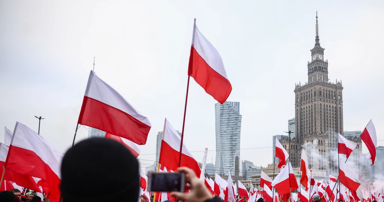 Marsz Niepodległości w Warszawie. Organizatorzy podali szacunkową frekwencję