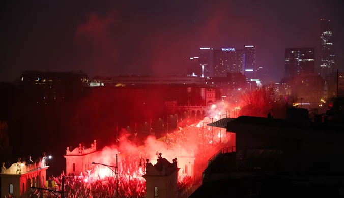 Marsz Niepodległości przeszedł ulicami Warszawy. Rozbieżne dane o frekwencji 