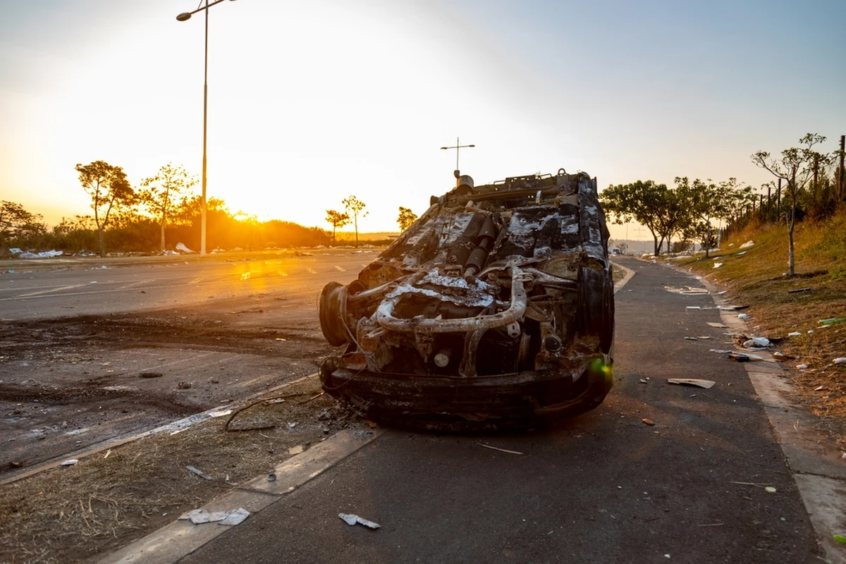 ​Tragiczny wypadek na południu Wybrzeża Kości Słoniowej. Zginęło 21 osób, a co najmniej 10 zostało rannych.