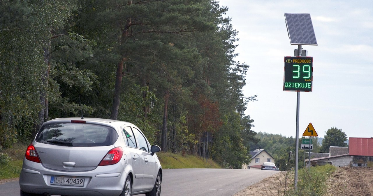 roku, ponad, kierowców, czasowo, straciło, prawo, jazdy, okres, miesięcy, przekroczenie, prędkości, obszarze, zabudowanym, blisk Dziennie wpada tak 76 kierowców. Każdy traci prawo jazdy