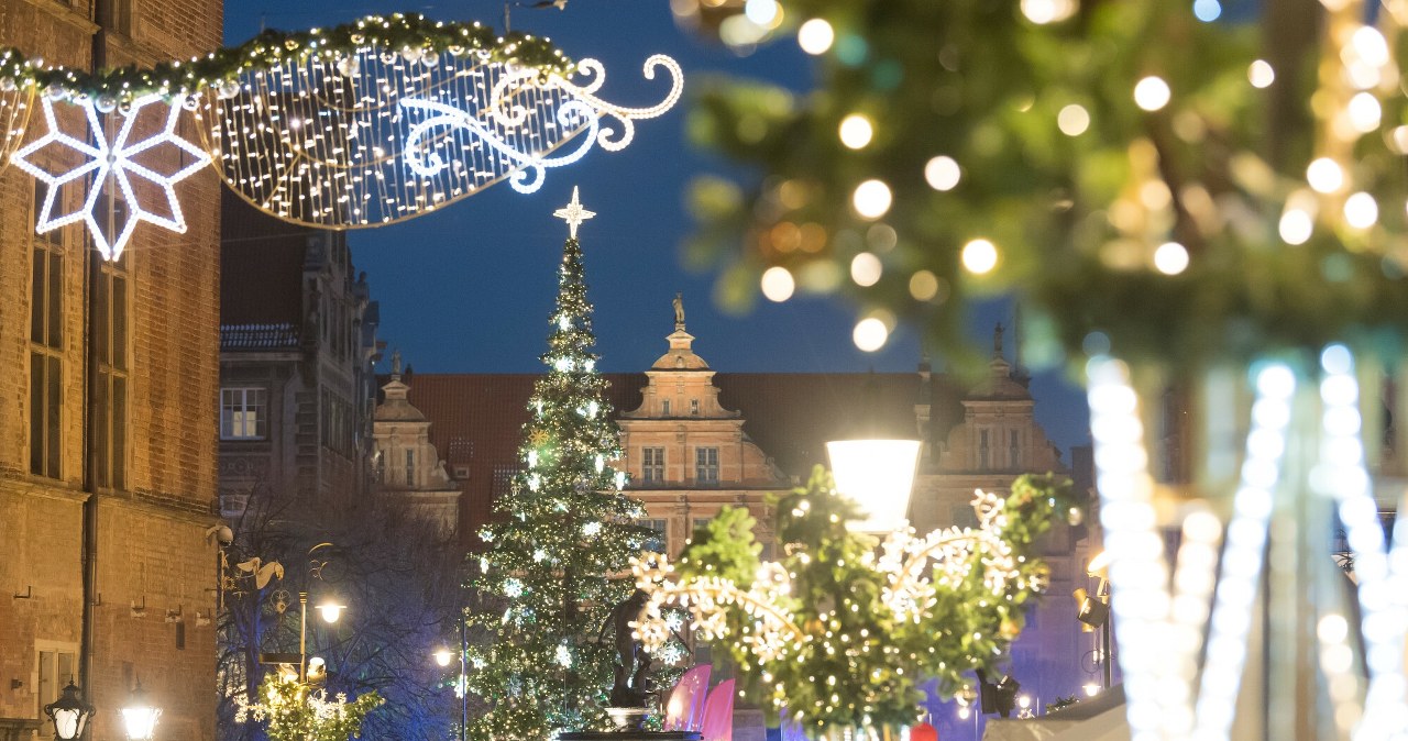 Coraz więcej Polaków wyjeżdża na Boże Narodzenie. Króluje jeden kierunek i nie chodzi o góry