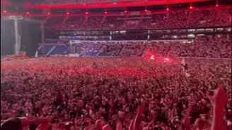 Feta na stadionie Eintrachtu Frankfurt po zwycięstwie ich drużyny w Lidzę Europy. WIDEO  