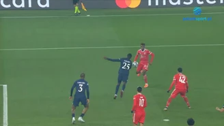 Kingsley Coman otwiera wynik spotkania. Bayern Monachium prowadzi 1-0 z Paris Saint-Germain. WIDEO