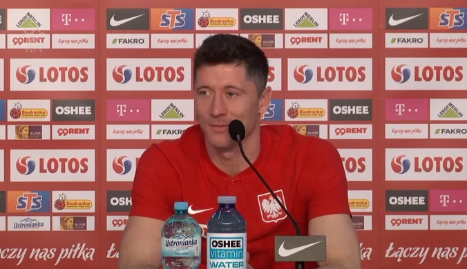 Robert Lewandowski odpowiada Interii: To boli. Wideo