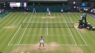 Najlepsze akcje Igi Świątek z przegranego ćwierćfinału Wimbledonu. WIDEO