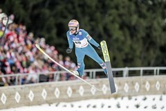 Skoki narciarskie: Zawody Pucharu Świata w Lillehammer - 1. seria