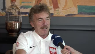 Boniek o edukacji, koleżankach i metodzie na rosyjski. Wideo