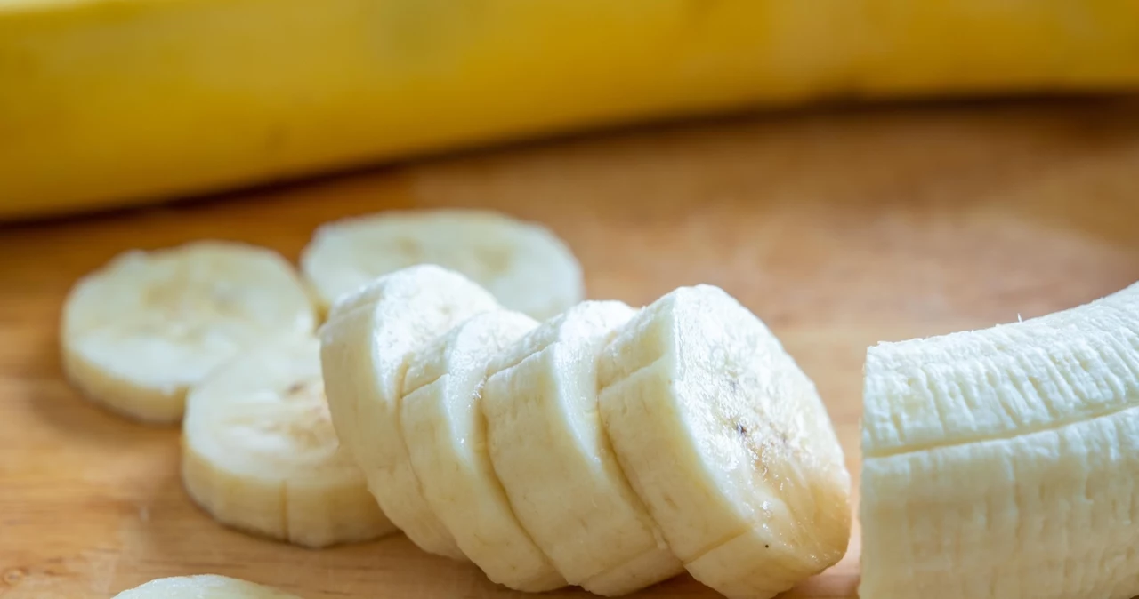  Bezsenność odejdzie w niepamięć. Wbij w banana i przygotuj napar