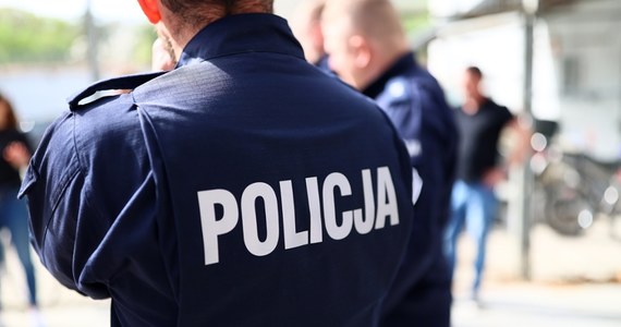 Obniżenie kryteriów sprawności fizycznej dla kandydatów do policji przewiduje opublikowany właśnie projekt rozporządzenia resortu spraw wewnętrznych i administracji. To odpowiedź na potężną dziurę kadrową w tej największej służbie mundurowej i brak kandydatów do służby.